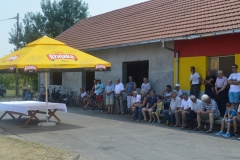 spomenik02